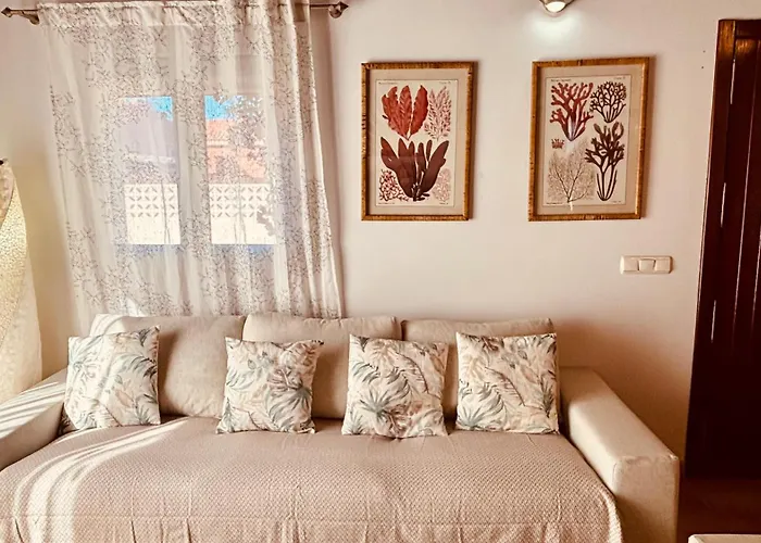 Sol Y Cactus Villa *